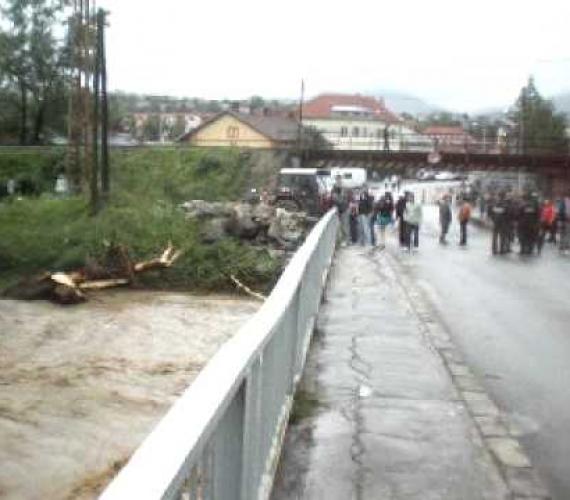 Povodne a suchá, dva problémy a jedno riešenie